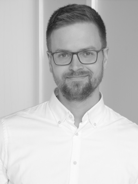 Portrait Alexander Press