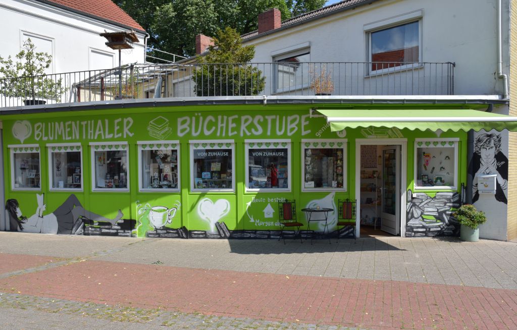 Blumenthaler Bücherstube von außen Foto von der Blumenthaler Bücherstube von außen
