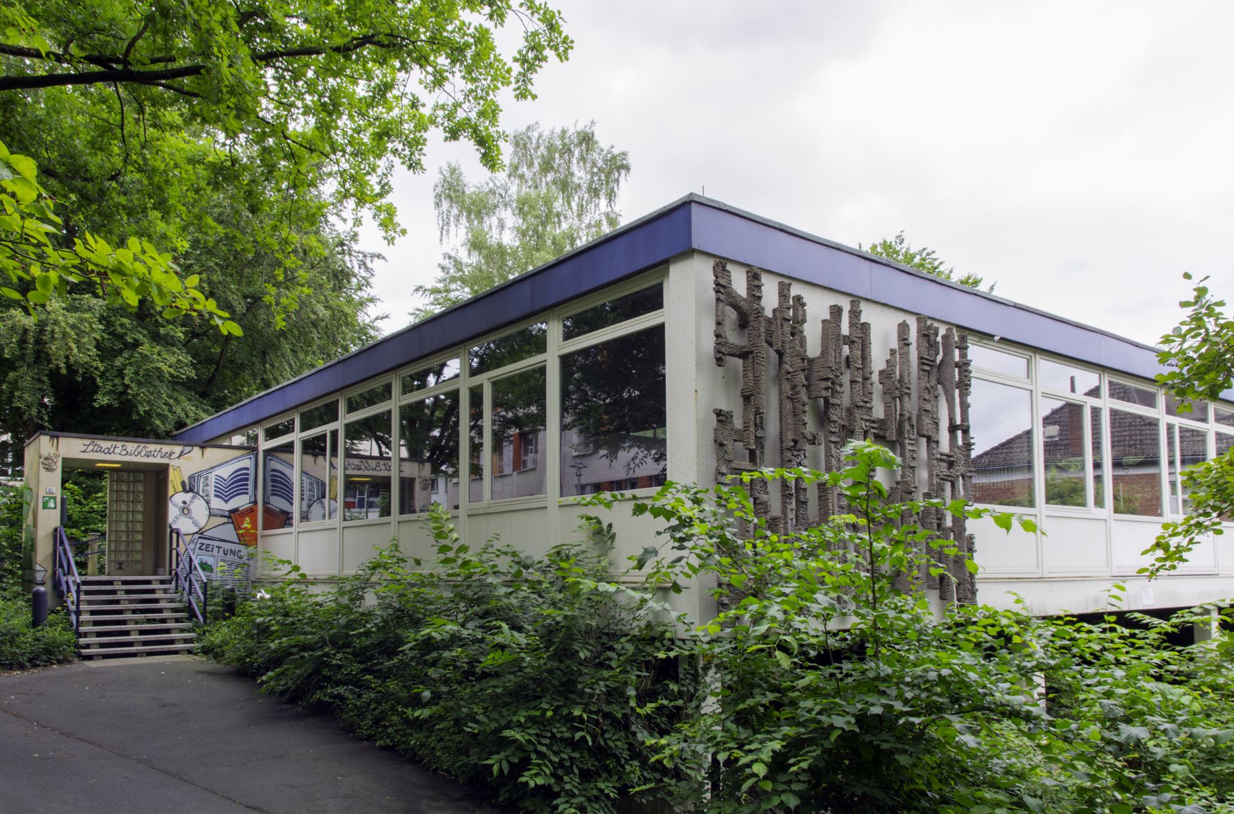 Außenansicht der Stadtbibliothek Lesum