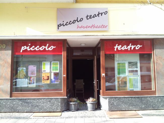piccolo teatro Bremerhaven von vorne
