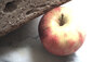 Apfel und Brot