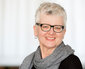 Porträt von Dorothee Schmitz-Köster