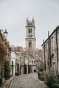 Eine pittoreske Straße in Edinburgh.