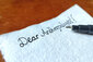 Ein Brief mit der Überschrift "Dear Anthropologist"